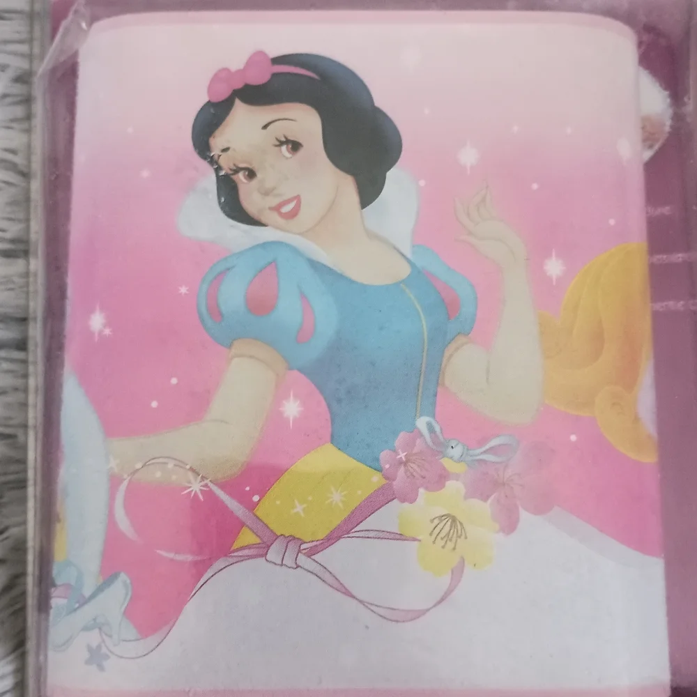 Disney Princess Wallpaper Border Decor SNOW WHITE 15 x 15 NEW